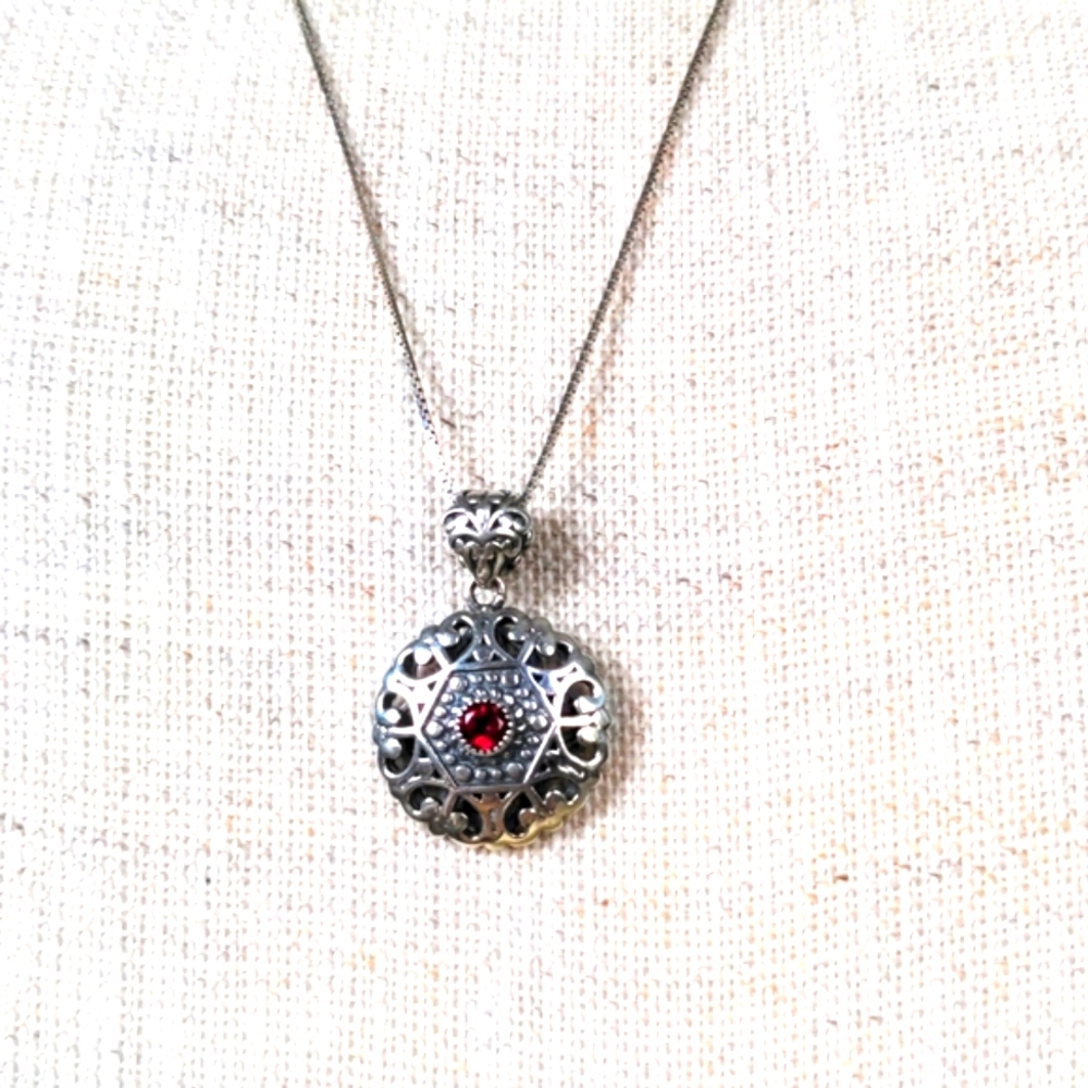 New Rubellite Garnet & Sterling silver pendant. Bali Berla , 20" chain Boxed